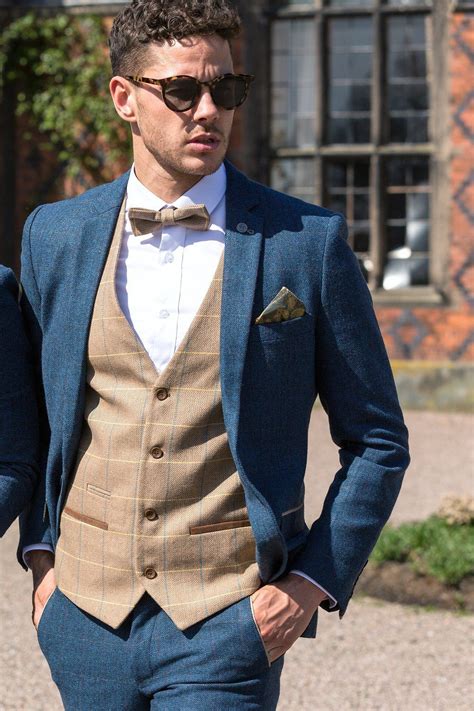 vintage tweed suits for men.